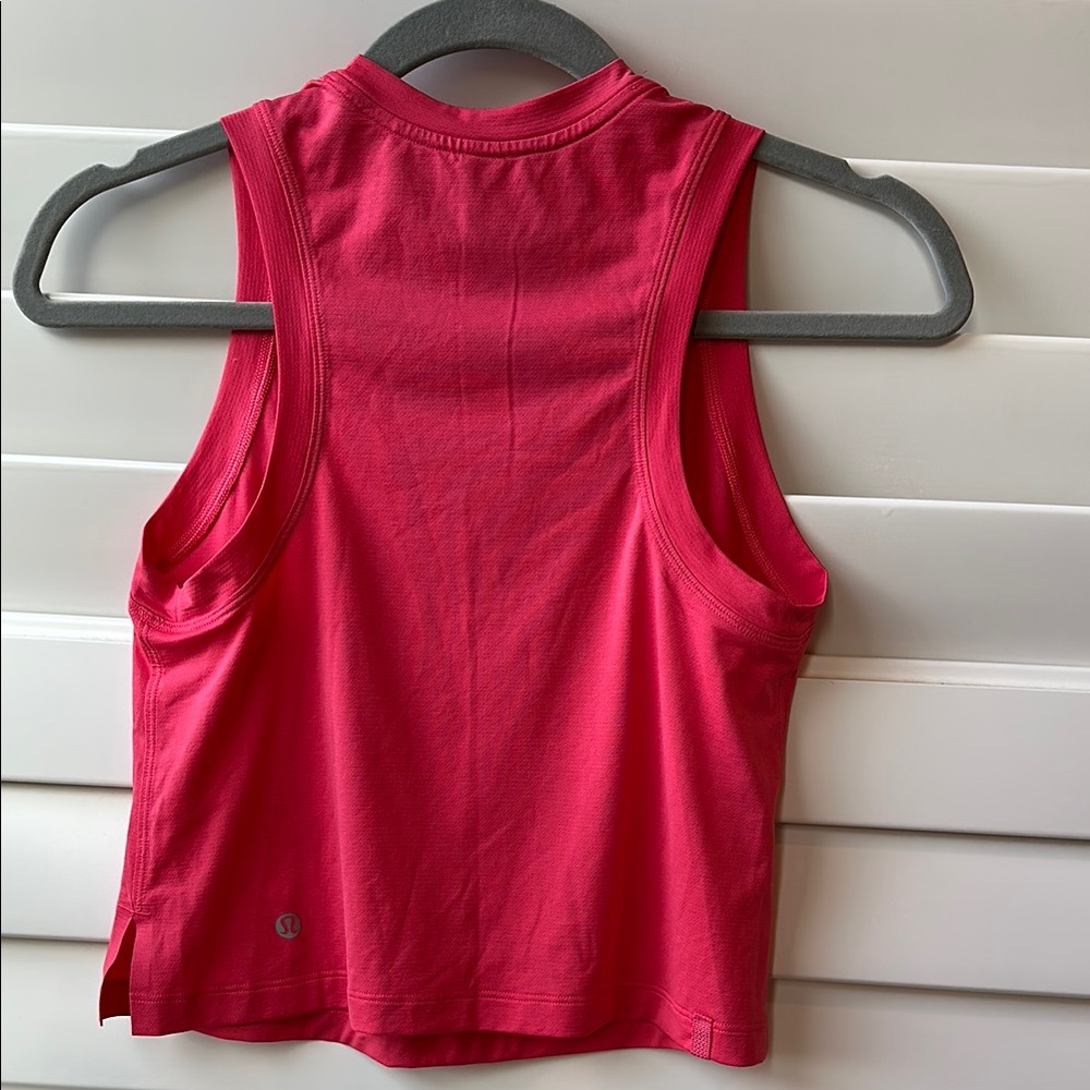 Lululemon ultralight waist-length Tank Top sz 0